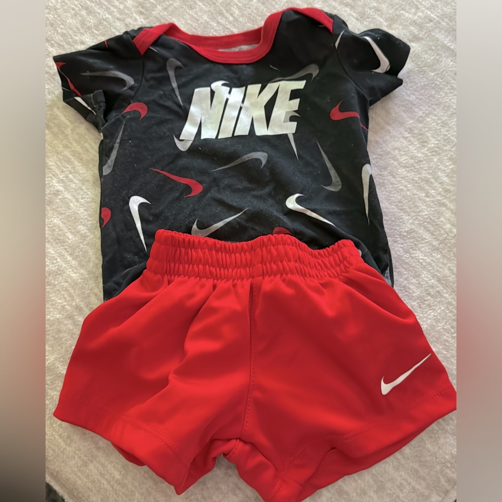 Nike set